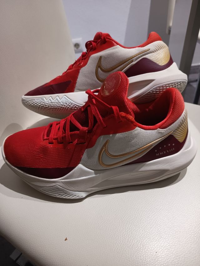 Zapatillas Nike talla 40 Precision 6 rojas