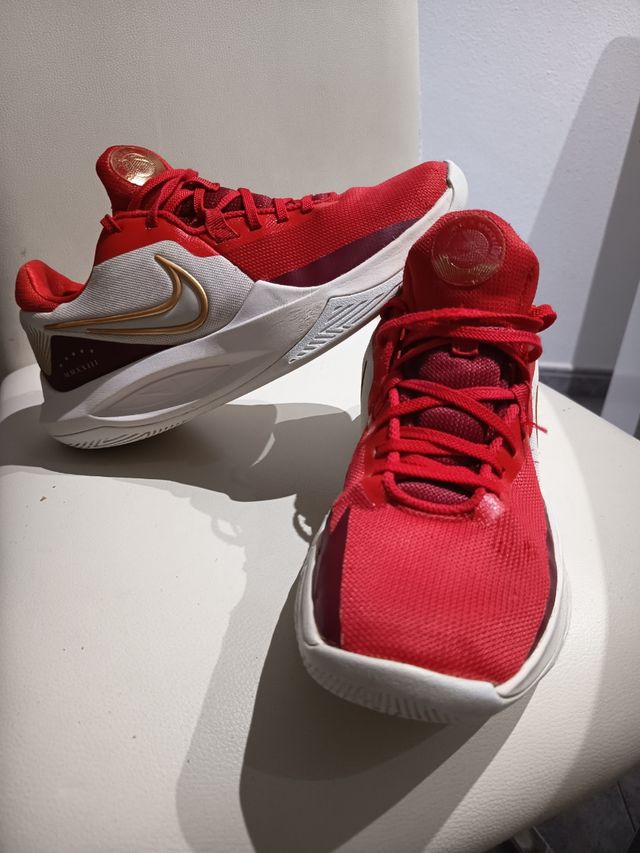 Zapatillas Nike talla 40 Precision 6 rojas