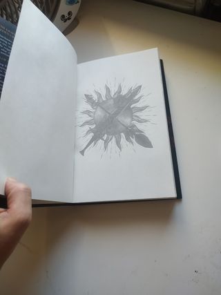 The War of Two Queens: A Blood and Ash Novel