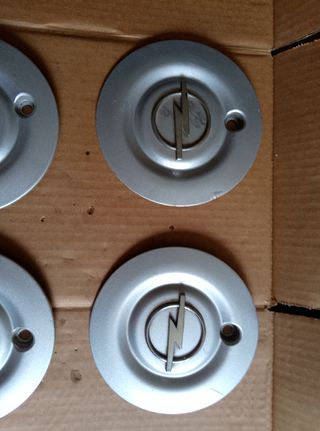 Tapacubos Opel Astra F/G y Zafira A