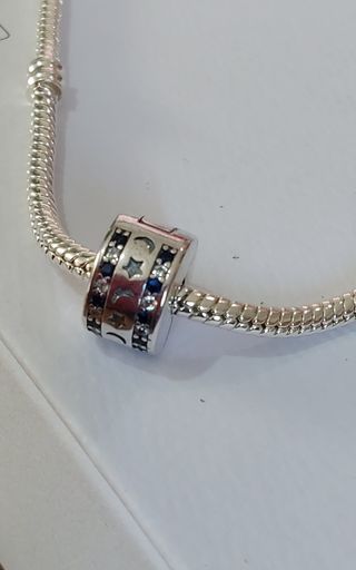 Charm Clip Plata Estrellas Zirconias