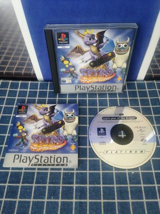 PS1 SPYRO THE DRAGON AÑO DEL DRAGÓN ORIGINAL 