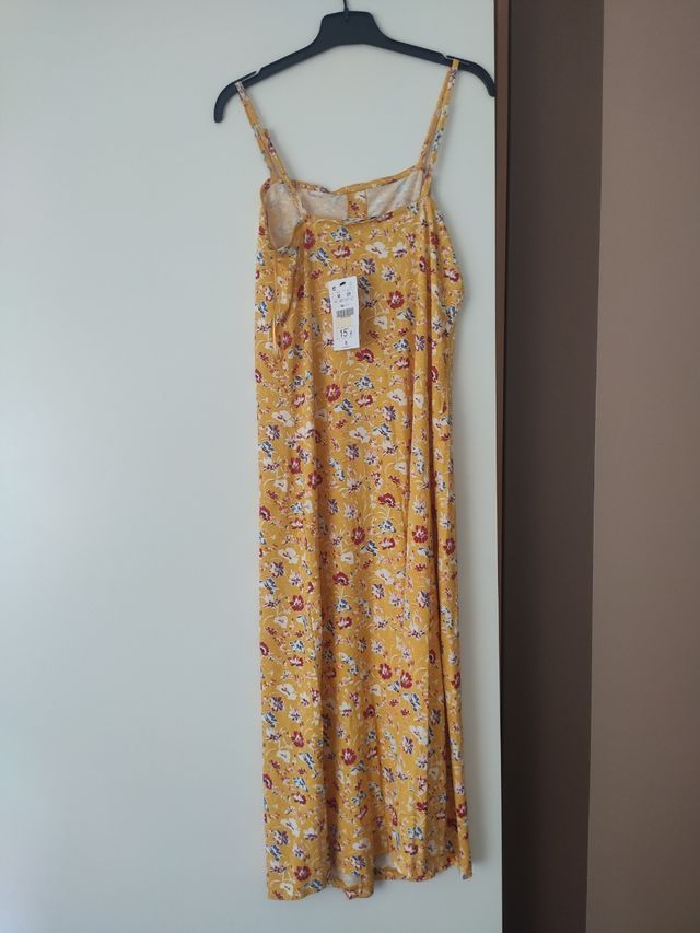 Vestido floral amarillo - NUEVO