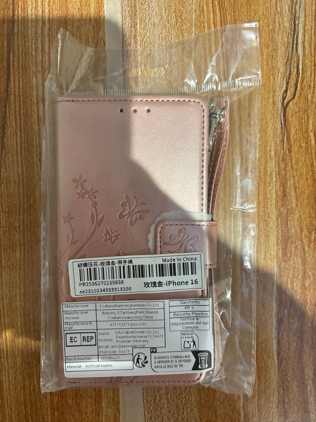 Custodia Libro Rosa iPhone 16
