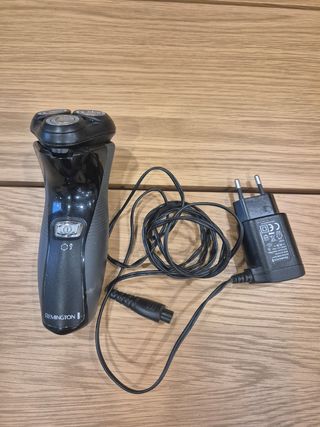 Afeitadora Remington - 3 cabezales