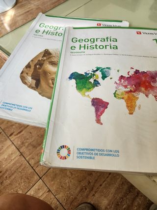 GEOGRAFIA E HISTORIA 1 (1.1-1.2)(COMUNIDAD EN RED)