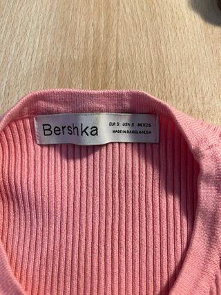 Top Bershka rosa talla S