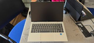 HP X360 G8 I7 1185G7 16 RAM 512 SSD