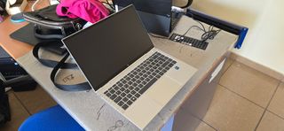 HP X360 G8 I7 1185G7 16 RAM 512 SSD