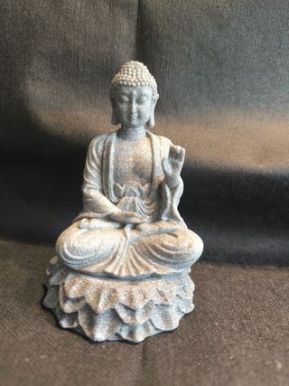 Statue di Buddha Grigio. 3 modelli e base.