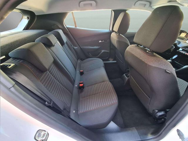 Peugeot 2008 1.2i 100cv. "ACTIVE PACK" LLANTAS