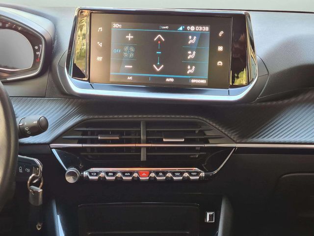 Peugeot 2008 1.2i 100cv. "ACTIVE PACK" LLANTAS
