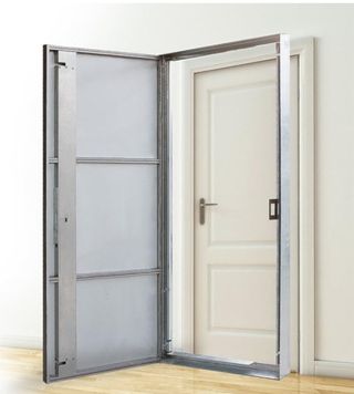Puerta antiokupa blindada completa