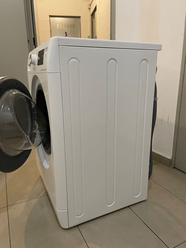 Lavasecadora Whirlpool FFWDB864349WV, 8/6 kg, Carga Frontal, Eficiencia D - Blanco