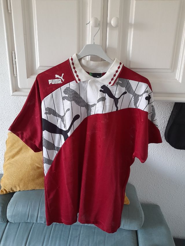 Camiseta Puma retro años 90