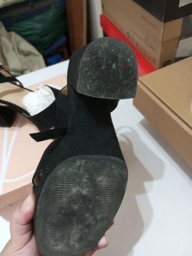 Zapatillas negras deportivas talla 39