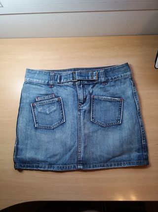 Minifalda vaquera azul Vale para una talla 36 
