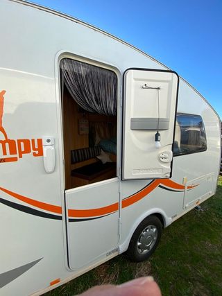 Caravana Campy compacta