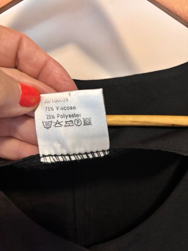 Abito nero vintage da donna