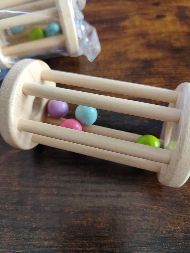 Sonajeros de madera para bebé