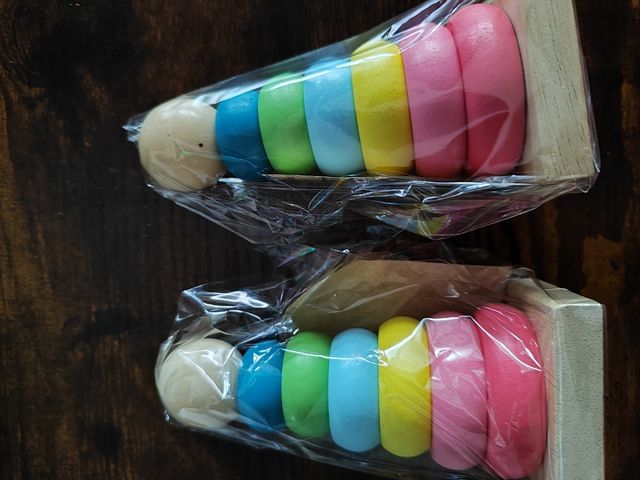 Juguetes madera apilables arcoiris