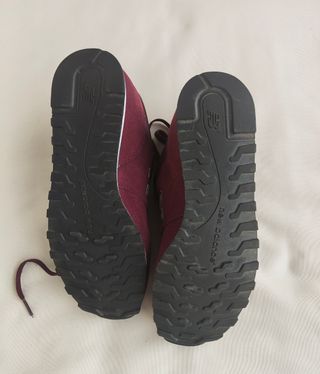 Zapatillas New Balance 393 - Burdeos