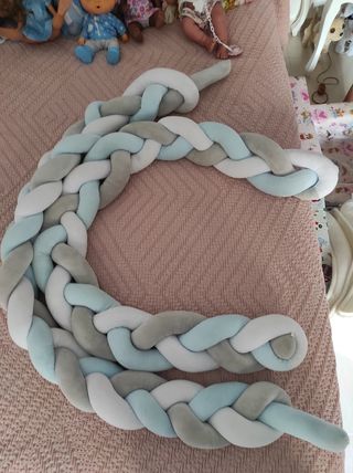 Protector cuna trenzado - Beige y azul
