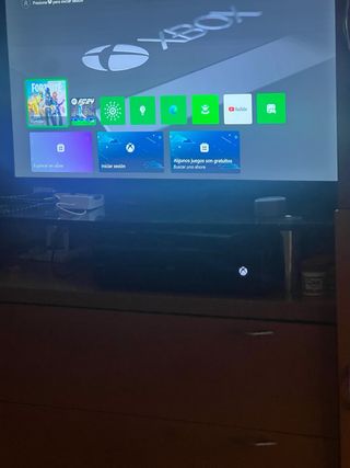 xbox one fat 
ESCUCHO OFERTAS O CAMBIO