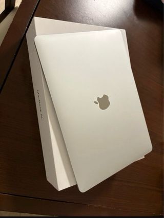 MacBook Air 13" 2019 Plata
