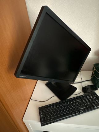Monitor HP EliteDisplay E222