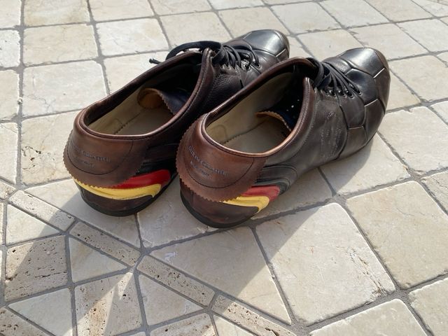 Zapatos unicos futbal