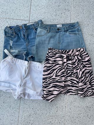 pack de tres pantalones y una falda