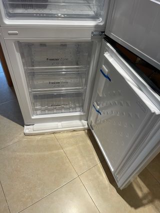 Nevera Cecotec nueva a estrenar