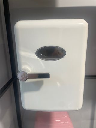 Mini nevera nueva 