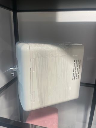 Mini nevera nueva 