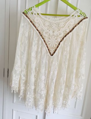 Blusa Poncho Encaje Blanco - Talla Única