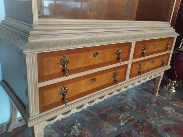 Vitrina vintage madera y cristal