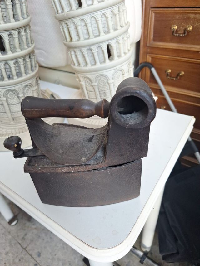 Plancha de carbón vintage