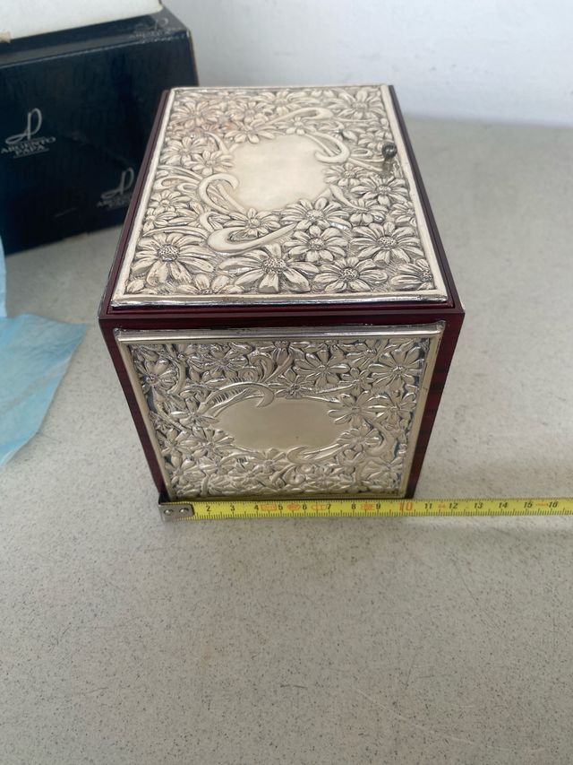 Cofanetto legno radica argento