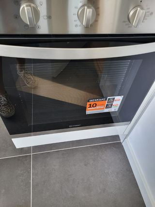 Cocina nueva - Muebles y electrodomésticos