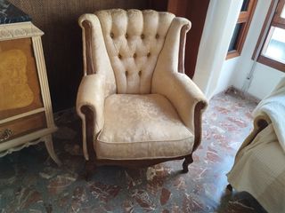 Sillón antiguo beige