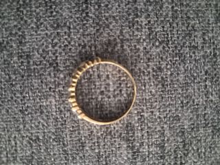 Anillo oro ( 18 Kilates ) circonitas Talla brillan