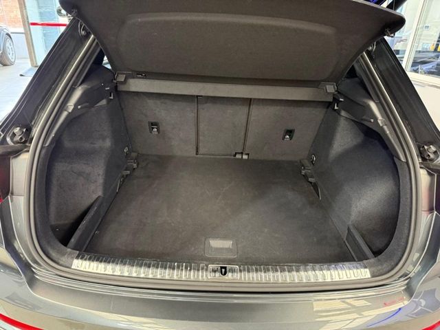 Audi Q3 40 TDI quattro Black line