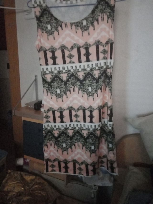 Vestido estampado - Negro y Rosa