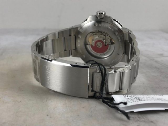 Oris Aquis Date Automático Negro