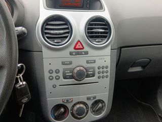 Opel Corsa Essentia