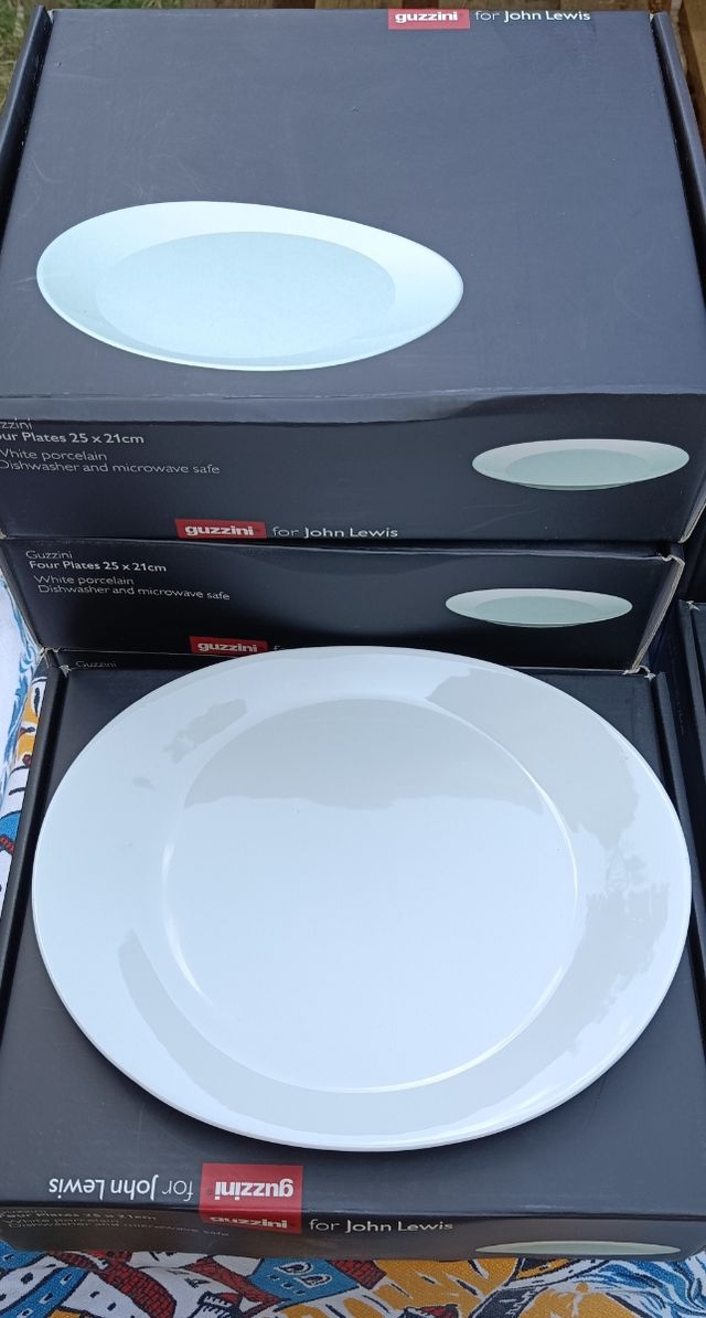 Set Piatti Guzzini x John Lewis