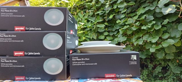 Set Piatti Guzzini x John Lewis