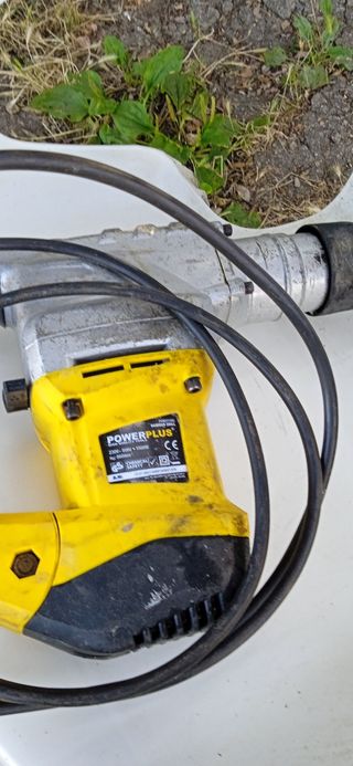 Taladro percutor Powerplus