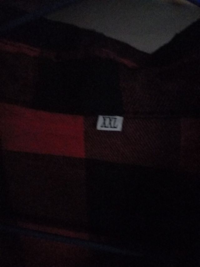 Camisa cuadros roja y negra